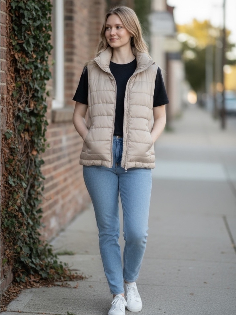 Source Unknown Light Beige Quilted Puffer Vest
